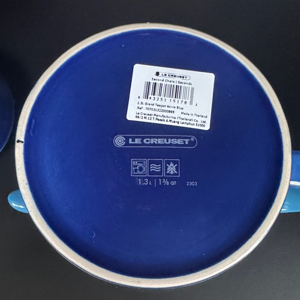 Le Creuset Azure Ombre Teapot - Picture 5 of 6